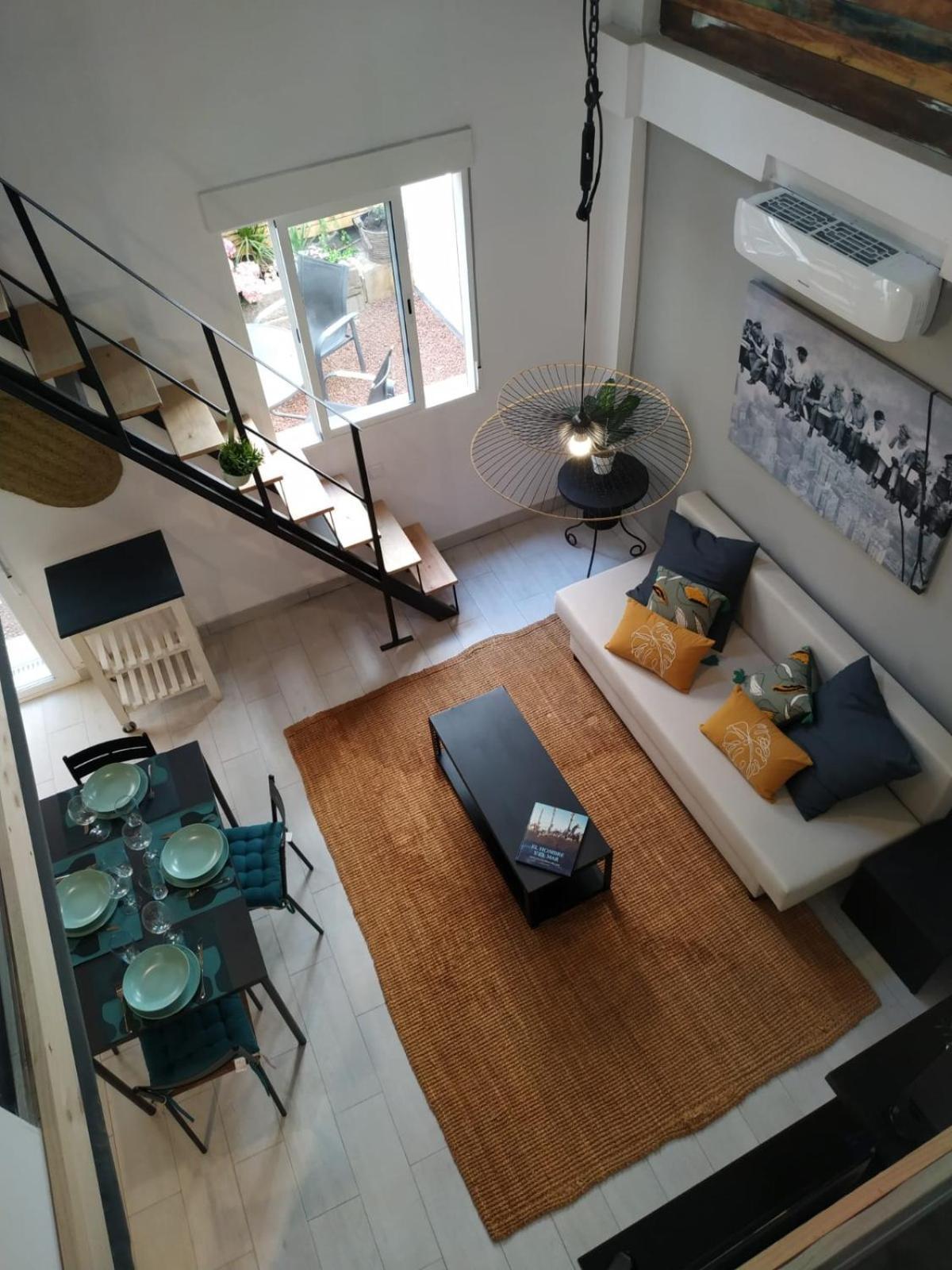 Centrico Apartamento Familiar Con Patio Privado อาลิกันเต ภายนอก รูปภาพ
